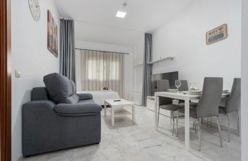 Apartamento Deluxe 2 Room Piscina Parking LuxSevilla Bormujos - Foto 28