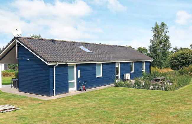 8 Person Holiday Home in Skals - Foto 21