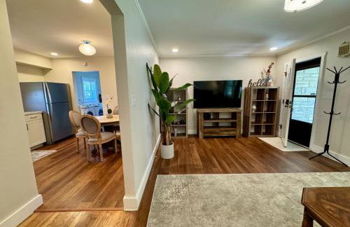 Campus Den on Poplar St - Foto 3