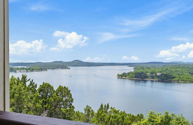 Table Rock Manor at Whitefish Bay - Photo 54