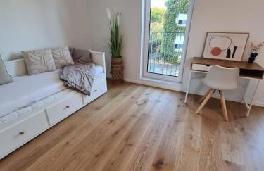 Modernes Neubauhaus ca 200 qm Nähe vom Flughafen - Foto 29