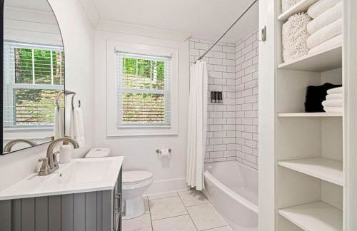 Charming House 5 Minutes to Downtown Chattanooga and Aquarium - Foto 8