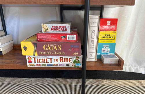 Modern Home with View and Large Private backyard - Foto 35