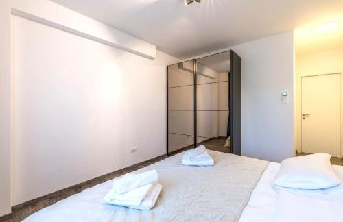 The Island Home - Korkya Luxury Apartments - free garage parking - Foto 15