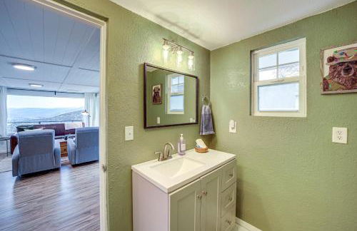 Cozy Grand Coulee Home with Deck and Views! - Foto 15