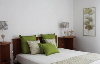 ARRUDA GARDEN LUXURY APARTMENT with AC - Photo 3