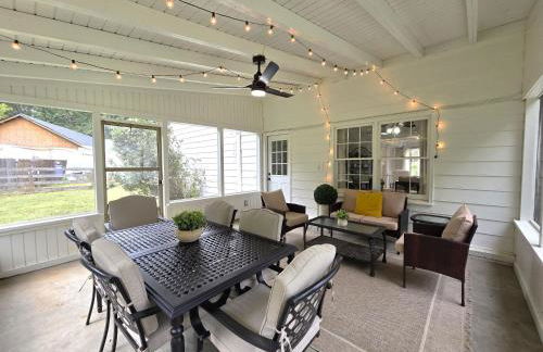 Cozy 5BR Family Retreat Firepit Games Patio - Foto 33