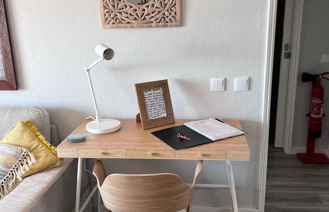 Sunny Ocean View Apartment With Swimming Pool - Foto 15