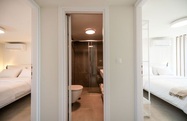 Serene seafront villas - Photo 53