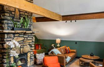 Modern A Frame Cottage - Photo 18