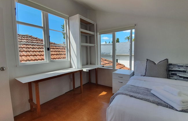 Bright and Modern Oasis in Kingsland - Foto 11