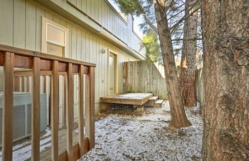 Centrally Located Mt Shasta Home with Deck! - Foto 24