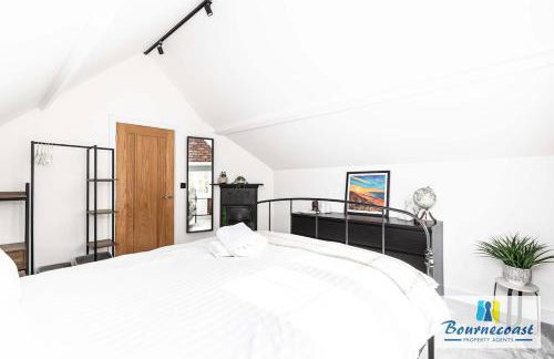 THE HIDE OUT by BOURNECOAST - A Stylishly Furnished Apartment with Parking - FM8444 - Foto 11