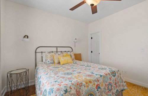 Mtn Views Hot Tub Close to Asheville - Foto 29