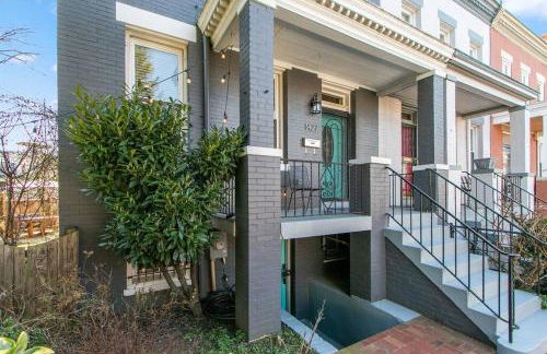 Capitol Hill Stay Like No Other - Photo 39