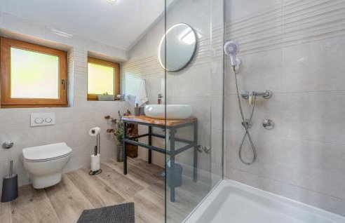 Stunning Home In Prvan Selo With Sauna - Foto 27