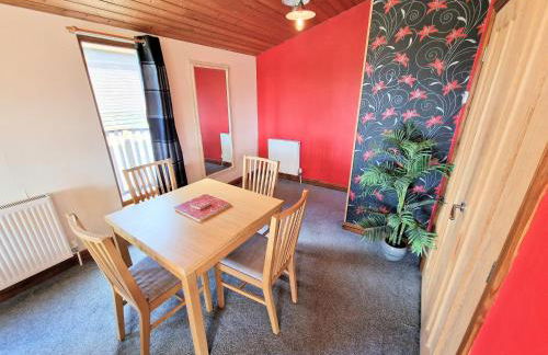 Lomond 4 with Private Hot Tub - Fife - Loch Leven - Lomond Hills - Photo 16