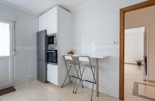 Casa con vistas al mar, playa 300 m, parking, wifi - Foto 9