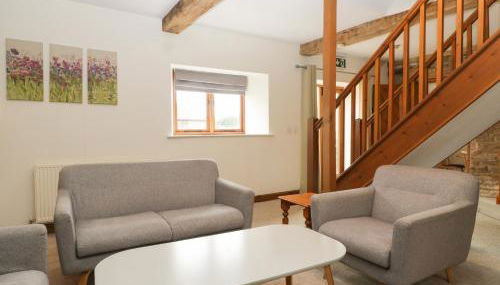 Larch Bed Cottage - Photo 5