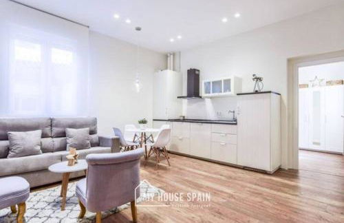 MyHouseSpain - Estrena apartamento en el centro de Madrid - Atocha - Photo 2
