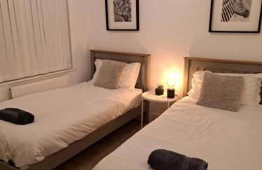 Charming Terrace Home, Nantwich -Near train station & Town - Foto 7