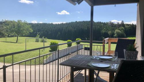 Ferienwohnung Schottenhof Walser 1 - Alleinlage im Grünen mit Panoramablick - Foto 4