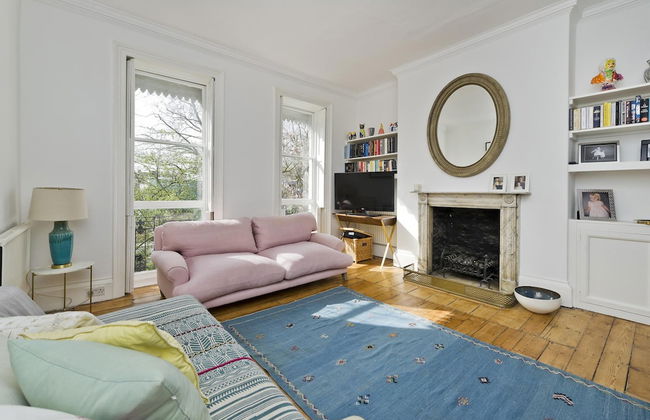 Historic Family Home Near Hampstead Heath by Underthedoormat - Foto 9