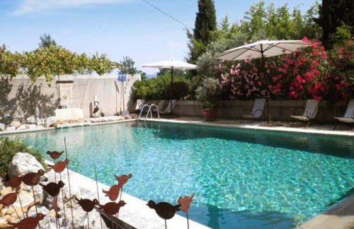 Appartement accueillant avec piscine à Oppède 70 m², vue montagne - Foto 1