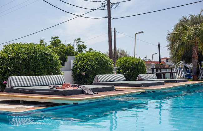 Malibu Boutique Studios - Photo 66