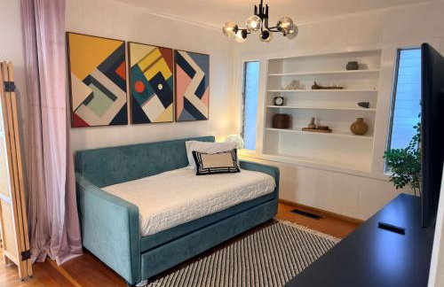 Charming 1920s Hermosa Bungalow Steps from The Strand - Foto 32