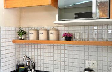 Flat ótima localização com vaga - Foto 8