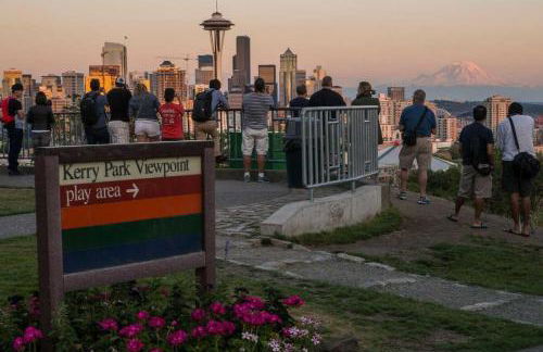 Queen Anne Secret Garden Space Needle & City Skylight View - Foto 53