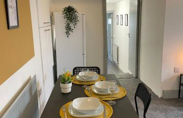 Westm-3 Bdrm 3 bathrooms 1 EnSuite Fab for contractors Free Parking and Wi-Fi - Foto 11