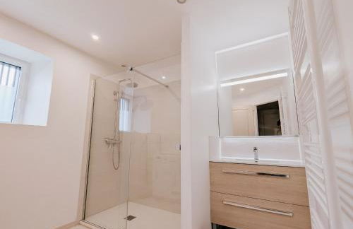 Maison calme avec grand jardin en Berry, proche Châteauroux - FR-1-591-372 - Foto 5