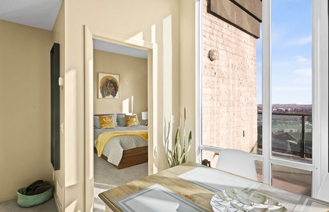 GLOBALSTAY. Gorgeous Downtown Condos. Free parking - Photo 3