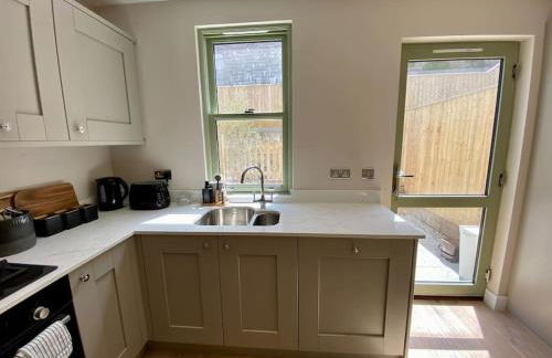 Luxurious Beach House Chesil Beach. Sleeps 6 - Photo 36