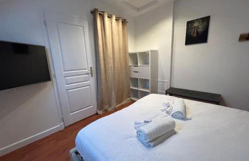 ROOFTOP - COSY FLAT Centre Senlis - Foto 27