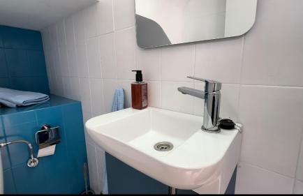 Sea view apartament with sauna and pool in Maro - Foto 32