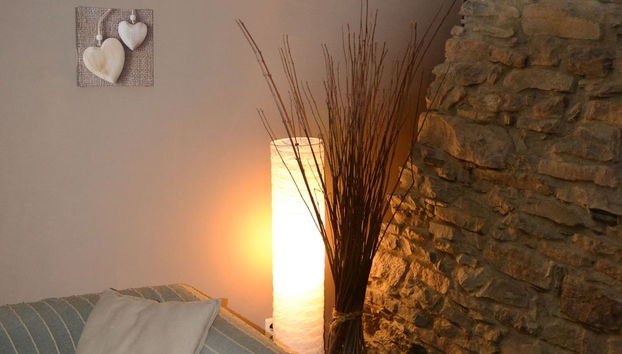 Well Kept Gite, Short Distance From the River and Forest - Foto 4, Habitación