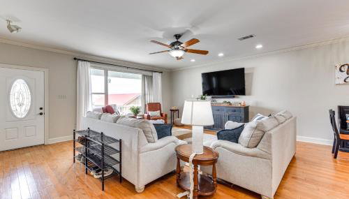 Lakefront Oscar Home with Game Room and Boat Dock! - Foto 4