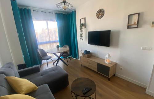 Aeropuerto IFEMA 4 - Photo 3