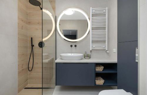 Bright Apartment Spadochroniarzy in Dziwnów with Parking & Pool by Noclegi Renters - Foto 26