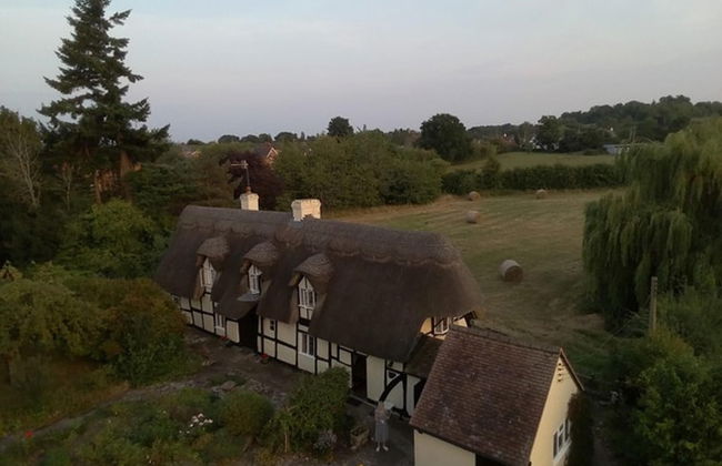 Cottage-fireplace-garden-petsok-3br-parking - Foto 16