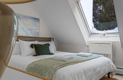 Mountain Haven for Families w Deck - Shuttle - Views - Foto 11