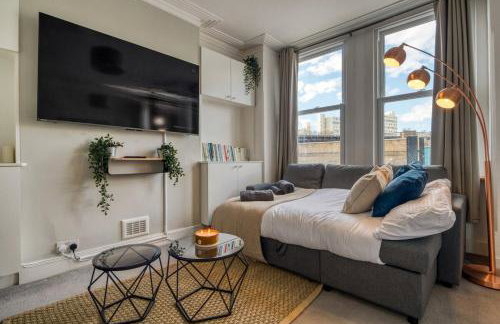 Chic 1Bed and Terrace in Battersea - Foto 17