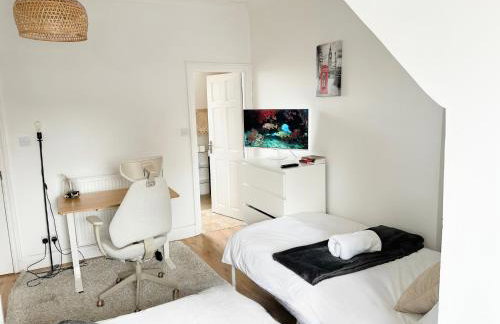 Wembley Stadium Maisonette Rooms - Foto 17