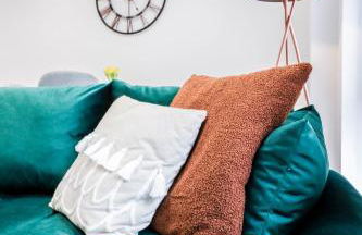 The Desborough Residence - Bright 1BR with Sofa Bed, Modern Lounge & Free Secure Underground Parking - Foto 65