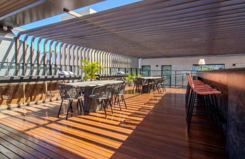 Viva hospedagens - Flat 009 beira mar com Varanda e piscina aquecida - Photo 54