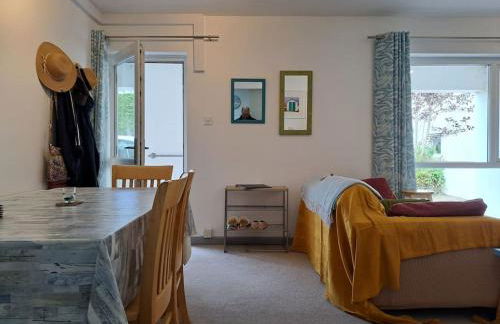 2-bed flat with balcony - Foto 3