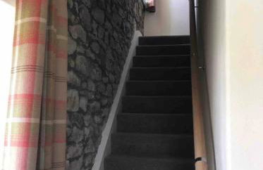 Cosy Arts & Crafts Cottage with stunning views - Photo 15